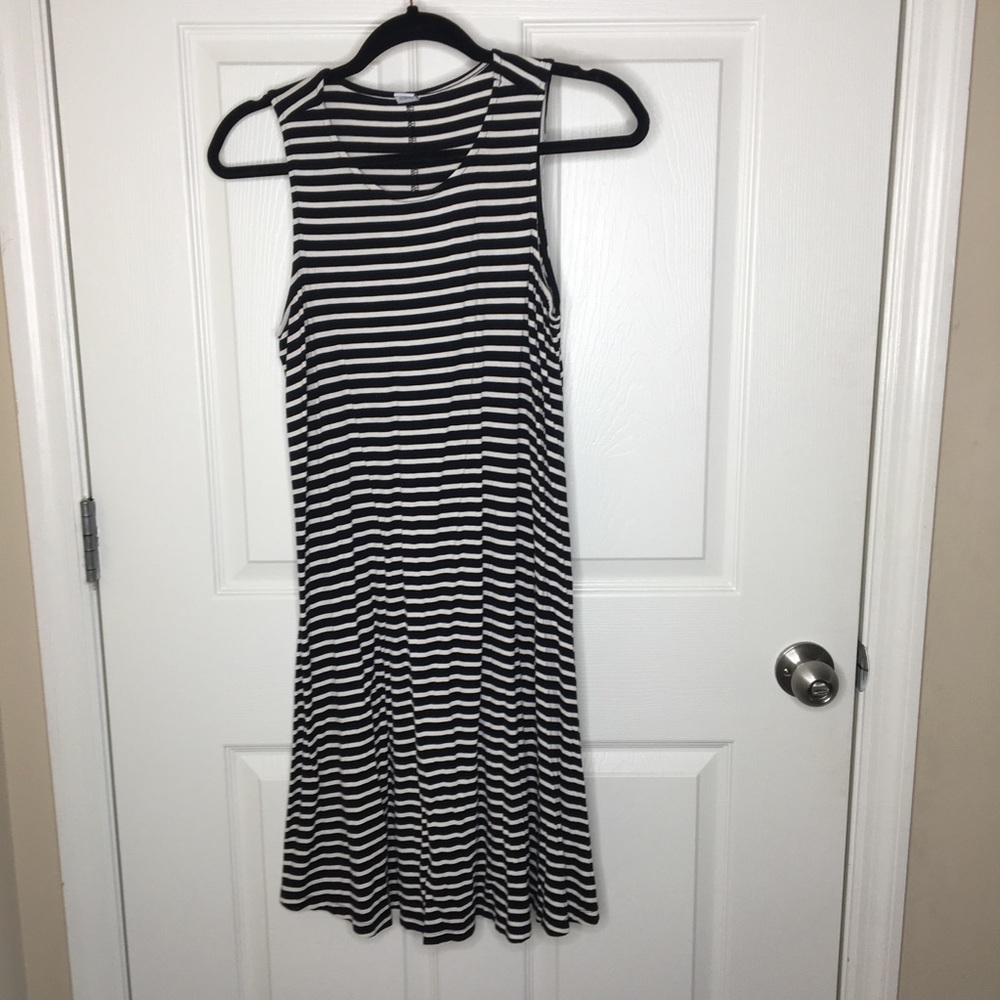 Black and white shift dress
